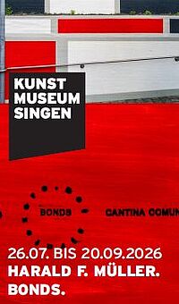 Ein rot-weiss-schwarzer Wandabschnitt, unten im Bild eine abstrakte rote Malerei  mit der Aufschrift Harald F Müller Bonds 